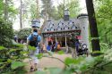 freizeitpark_sommerrodelbahn_gestiefelter_kater_aussen_01