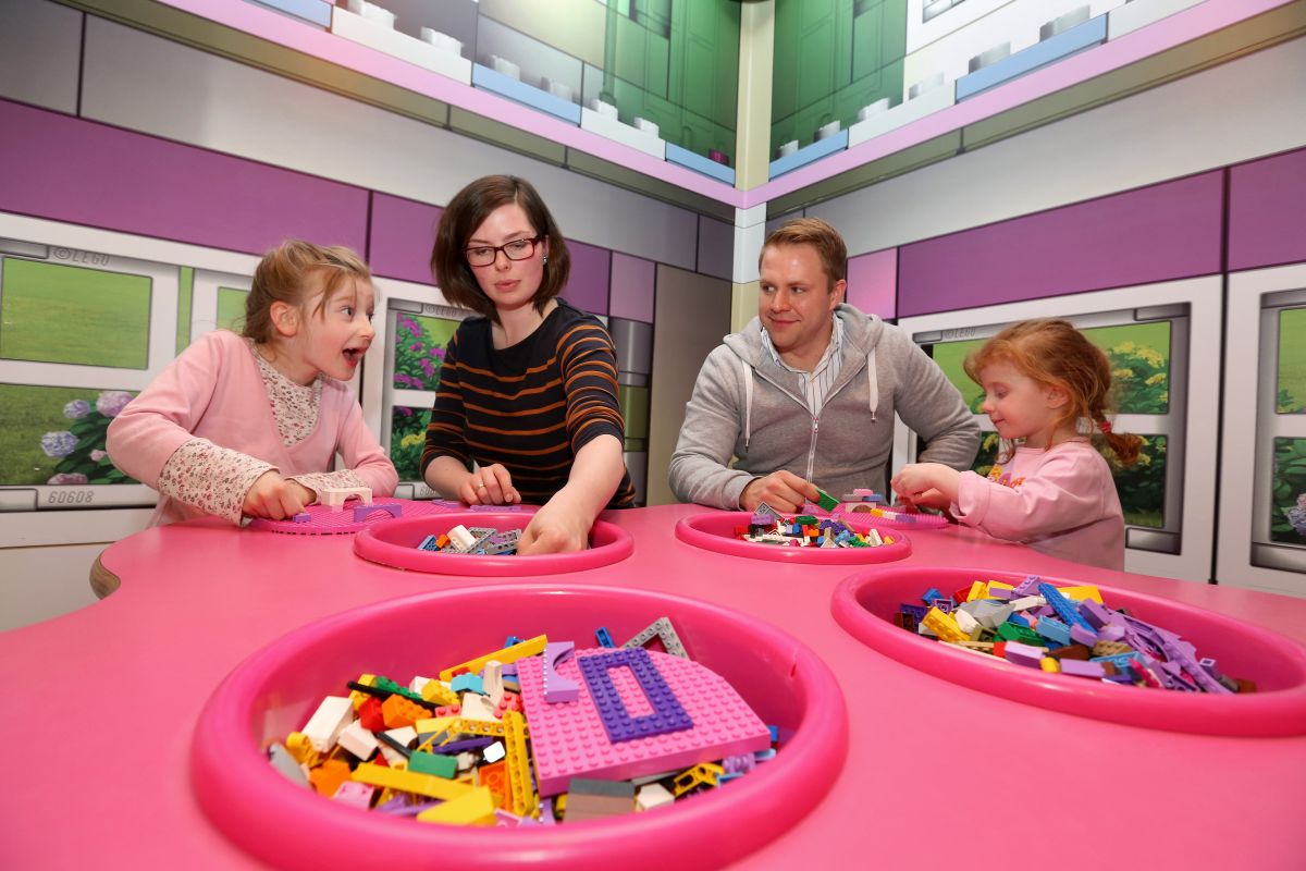 Die Lego Friends Roadshow Kommt Nach Oberhausen News Nrw Parks De
