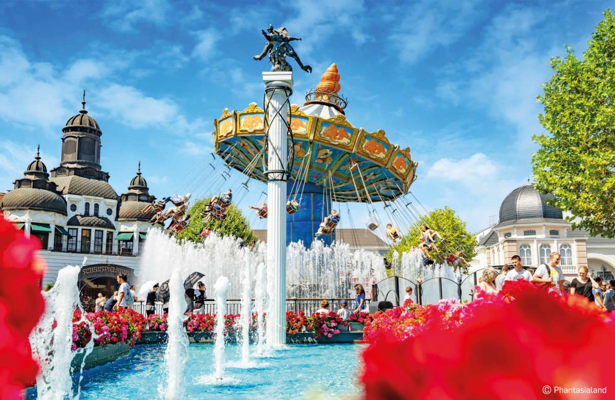 Attraktion Wellenflug im Phantasialand @ Phantasialand