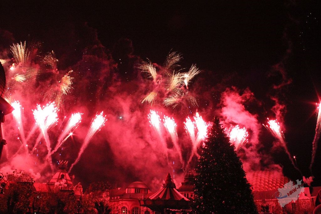 das Feuerwerk zum Schluss der Magischen Rose