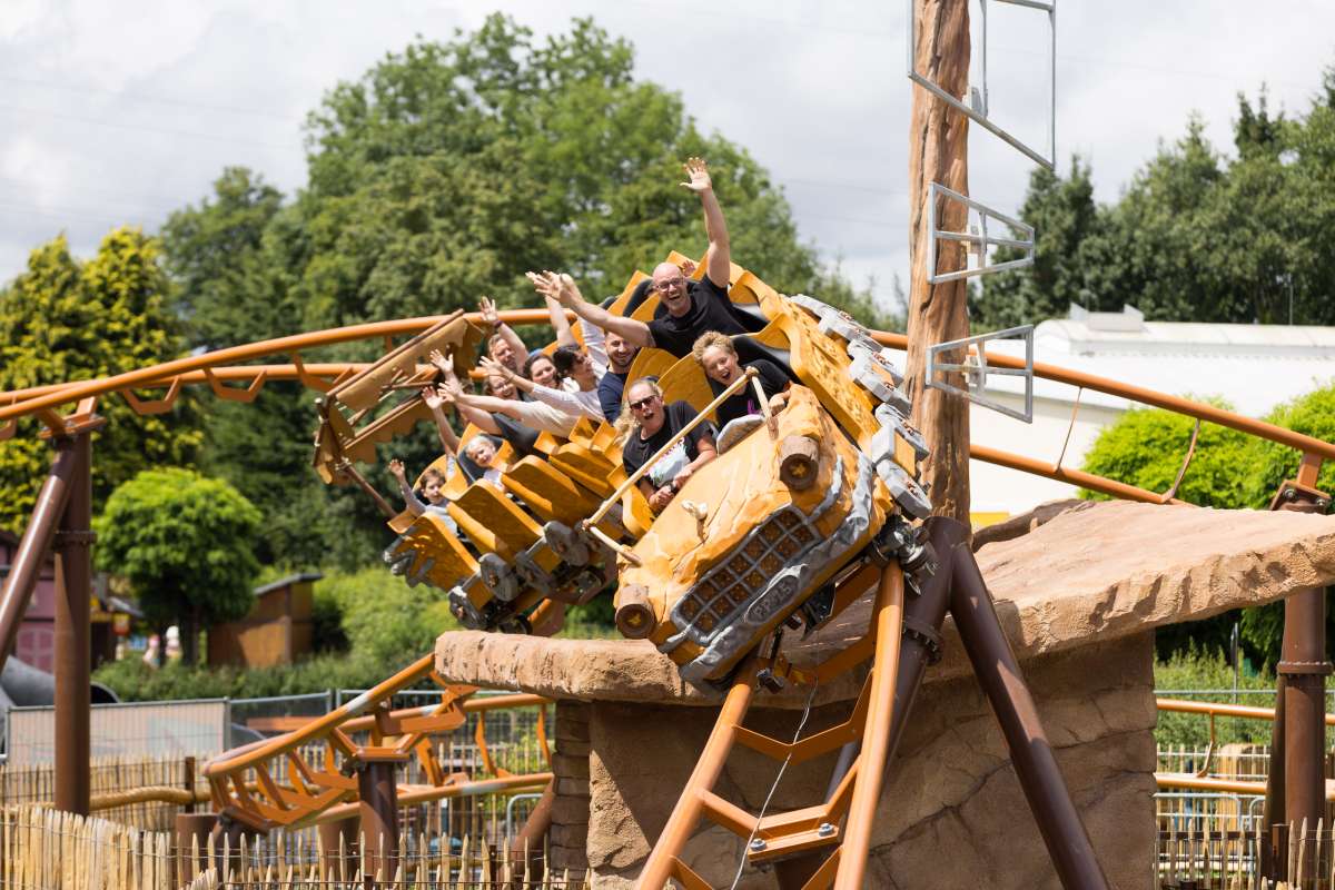 Achterbahn Braus & Saus im potts park Minden