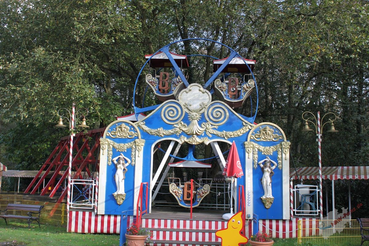 Kinderriesenrad im Schloss Beck