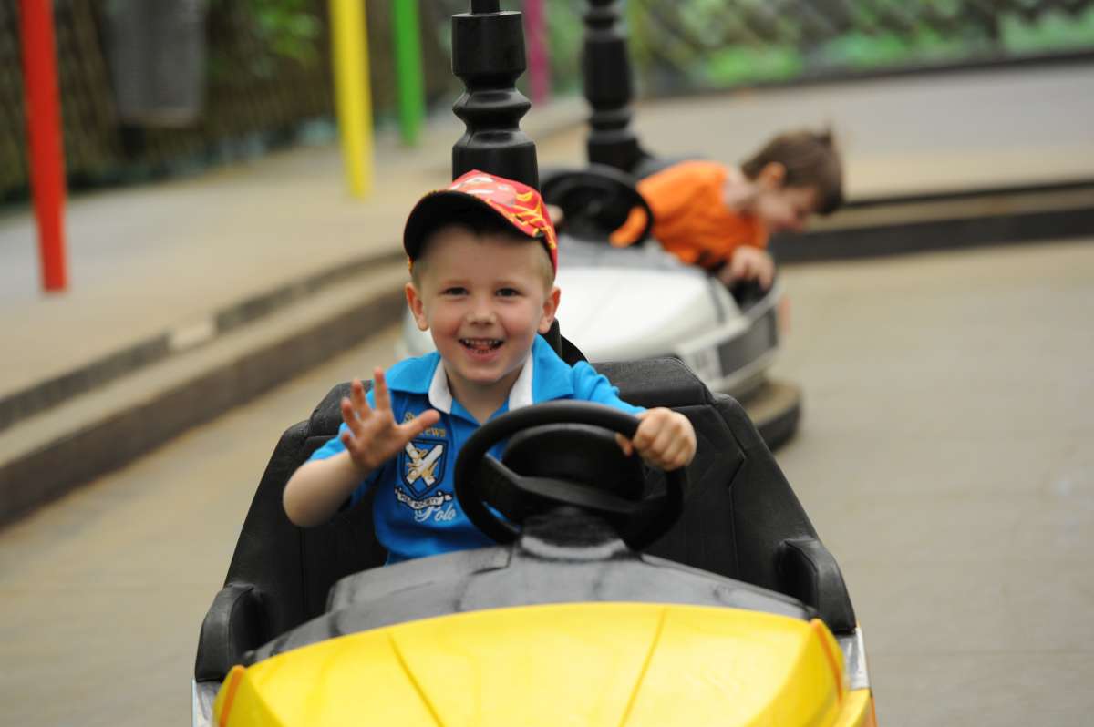 Autoscooter im Freizeitpark Sommerrodelbahn