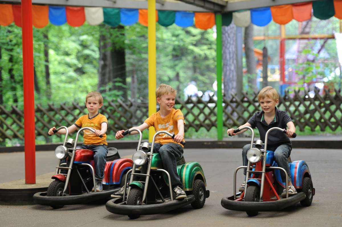 Autoscooter im Freizeitpark Sommerrodelbahn