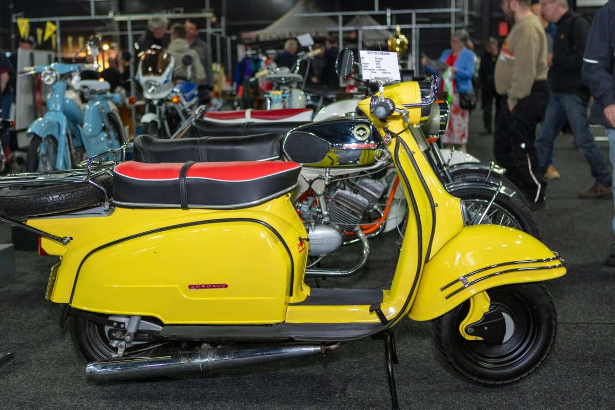 Bromfiets- en Motorbeurs © KlikKlak.nu (Pauline Smale)