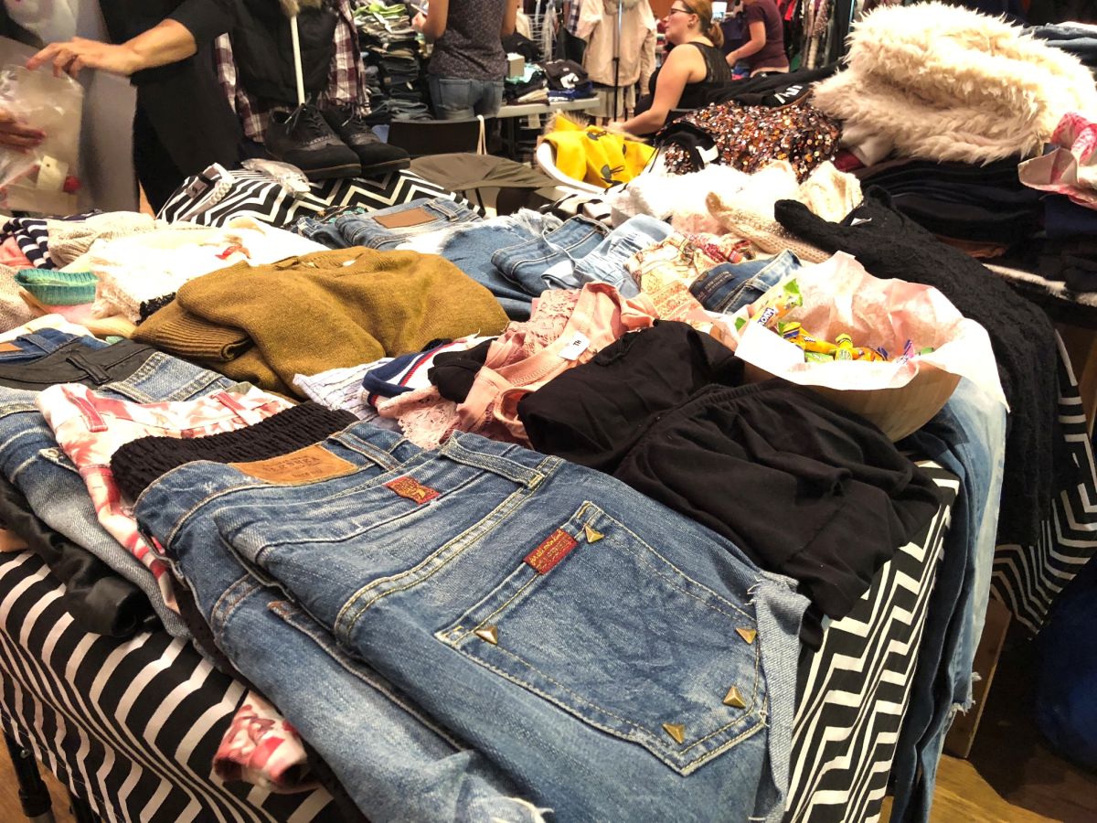Mädchen Klamotte - der Mädelsflohmarkt