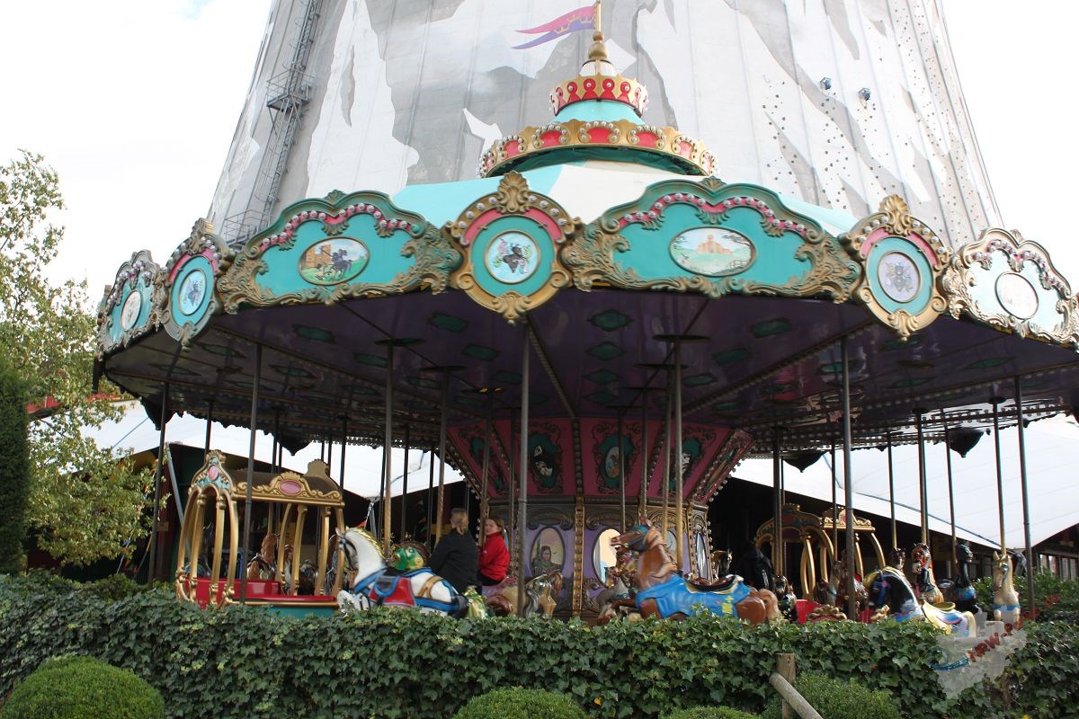 Merry Go Round