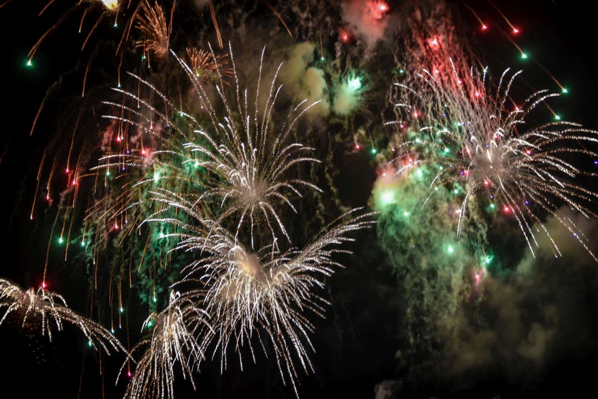 Bunter Jahreswechsel im Wunderland Kalkar© Zena Vuurwerk und Wunderland Kalkar